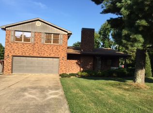 8937 Winery Rd, Wadesville, IN 47638