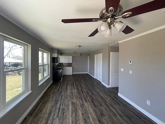 3rd image of 410 S College Dr APT 7