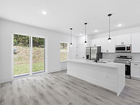 5th image of 2670 W Fairway Loop
