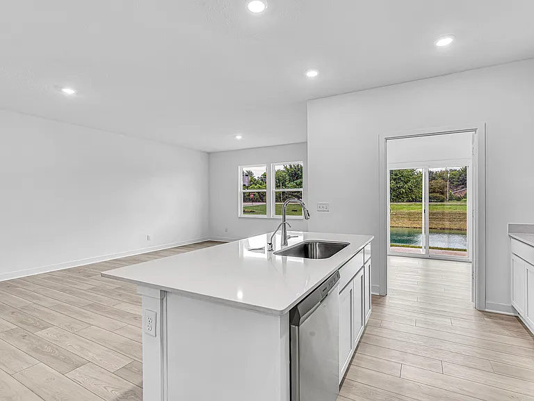 433 Monarch Ln — Photo 11