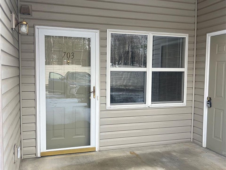 1st image of 703 Carlyle Way