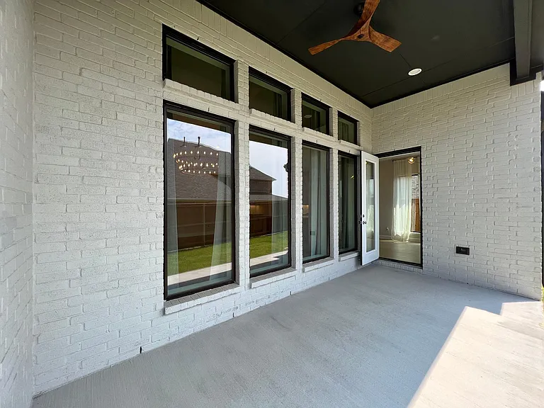 2271 Macy Way — Photo 36