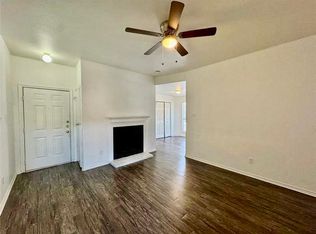 1114 Holly St #1114, Irving, TX 75061