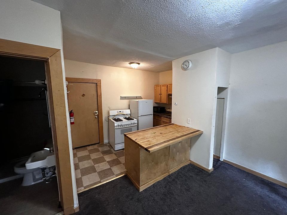 1st image of 602 Mendota St #5
