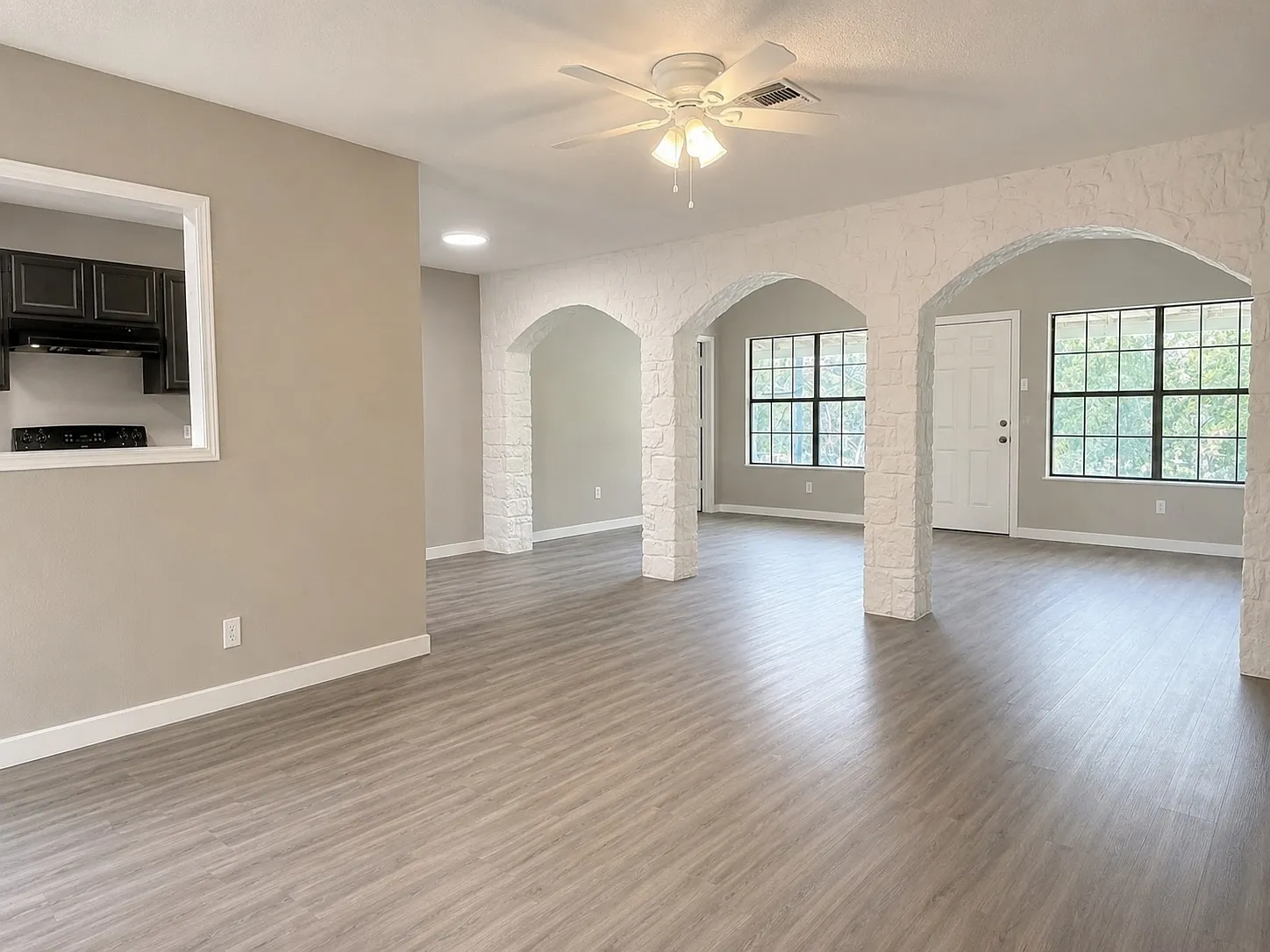 5 bed, 1817 sqft, $1,750 — Photo 3
