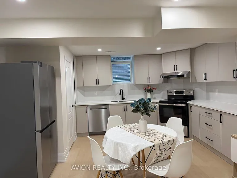 79 Sweet Water Cres #BASEMENT — Photo 6