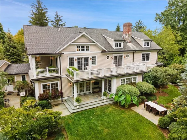 4 Crown Circle, Bronxville, NY 10708