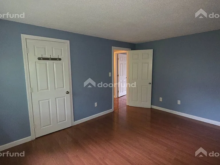 133 Green St #2 — Photo 15