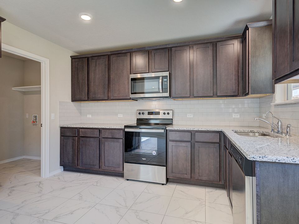 1st image of 2428 Dielman Dr