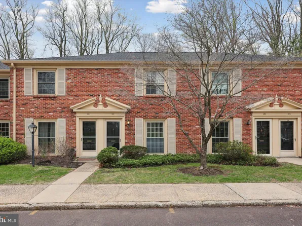 128 Macklenburg Dr Condo L-18c, Blue Bell, PA 19422