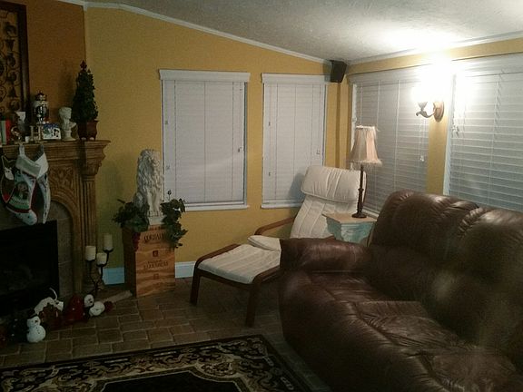 5th image of 1550 Russell Dr N