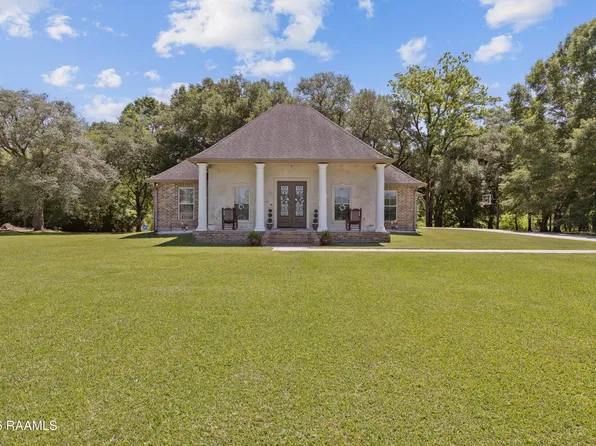 1353 Sawmill Hwy, Breaux Bridge, LA 70517