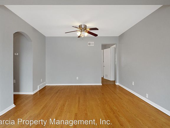 4th image of 5723 Sutherland Ave