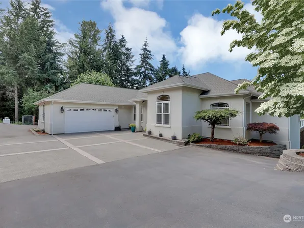 4920 166th Avenue Ct E, Lake Tapps, WA 98391