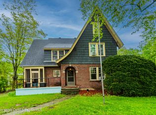 38 Plattekill Ave, New Paltz, NY 12561