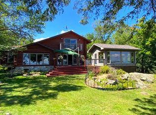 12701 Northern Lights Rd, Kabetogama, MN 56669