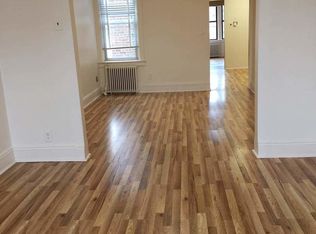 23-49 Broadway #3R, Astoria, NY 11106