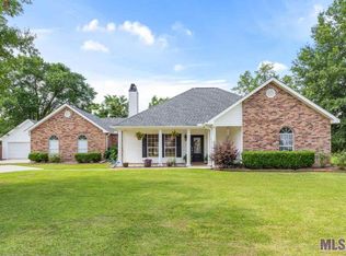 7030 Deer Run, Denham Springs, LA 70726