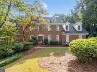 1152 Byrnwyck Rd, Atlanta, GA 30319