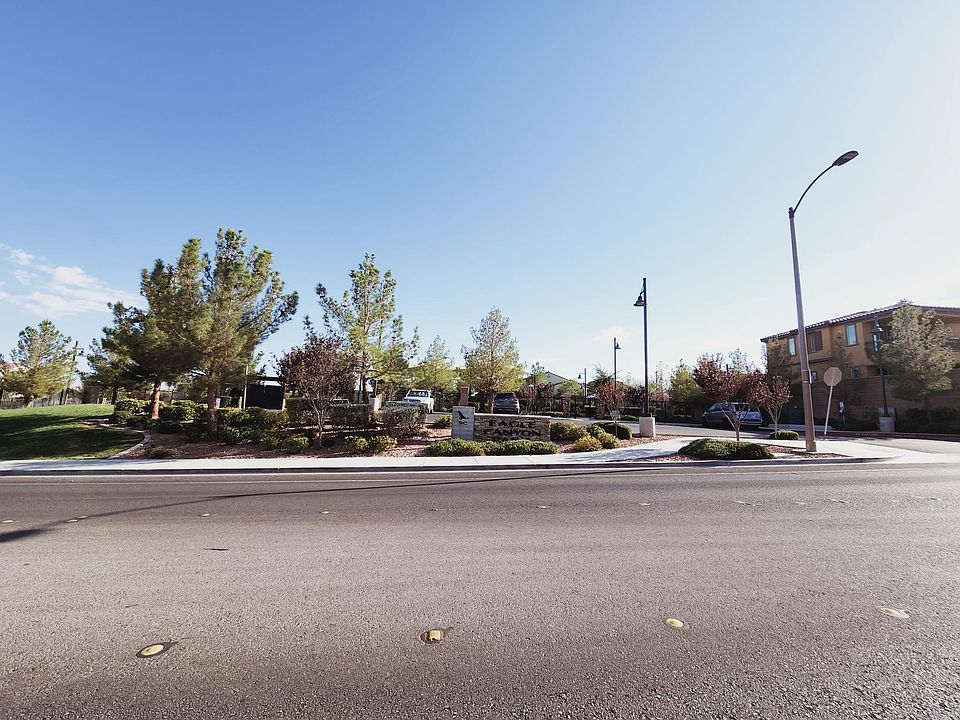 1st image of 9755 Bold Skye Ave