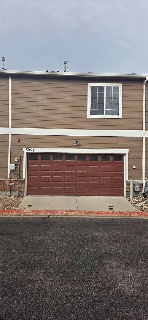 Great Townhome at Soaring Eagles — Photo 3
