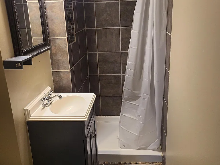 8033 E Dresden Ln — Photo 11