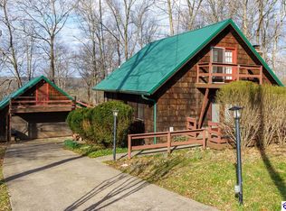3553 Doe Valley Pkwy E, Brandenburg, KY 40108