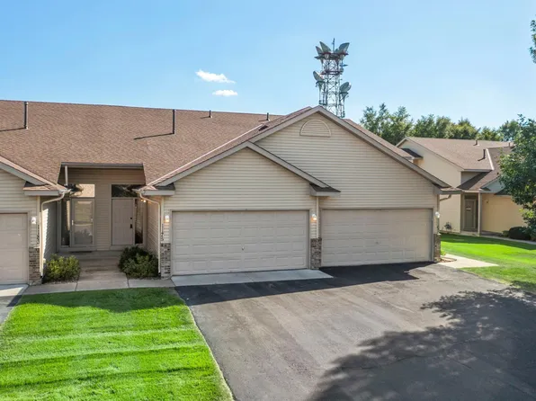 1175 Honeysuckle Ln SE, Cambridge, MN 55008