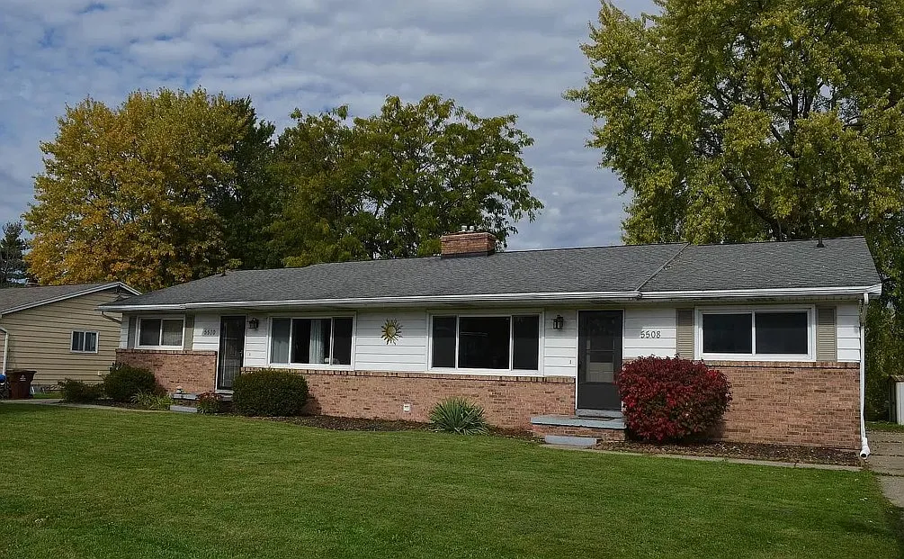 3 bed, 1250 sqft, $1,700 — Photo 1