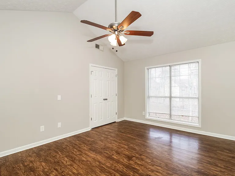 2526 Riverwood Spg — Photo 10