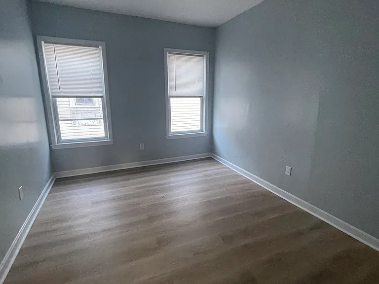 9 Townsend St #3 — Photo 2