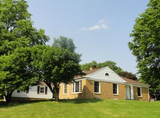 706 W Rusholme St, Davenport, IA 52804