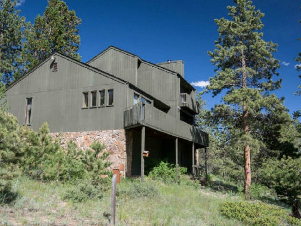 143 Pole Hill - Main