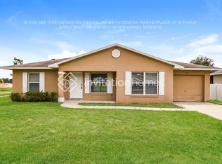 1031 Mansfield Rd, Tavares, FL 32778