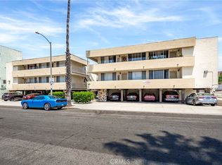 3430 Elm Ave, Long Beach, CA 90807
