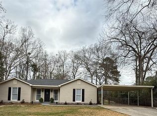 12 Jeep Rd, Phenix City, AL 36869