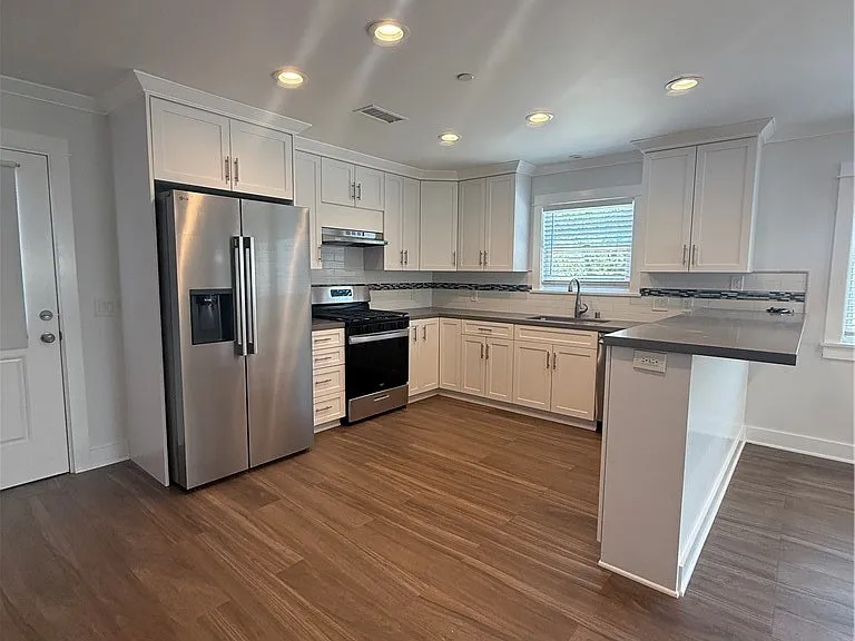 3533 Brandon St — Photo 10