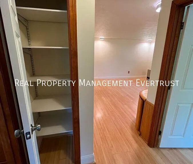 34 Ocean Park Rd #7 — Photo 4
