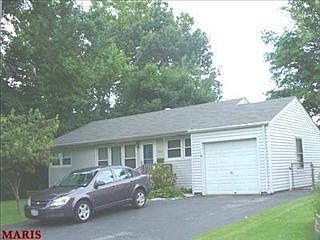 2nd image of 520 S Castello St
