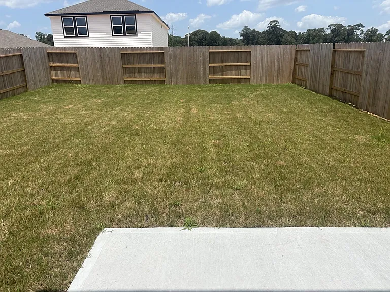 9445 Beryl Ln — Photo 17