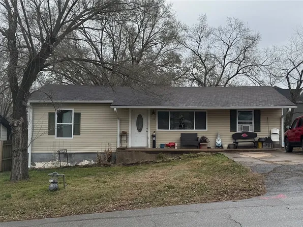 1840 S Ashwood Ave, Fayetteville, AR 72701