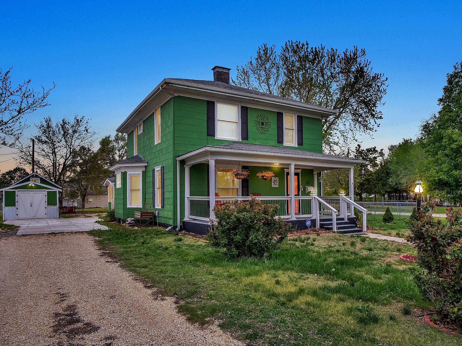 511 N Locust St, Peabody, KS 66866 Zillow