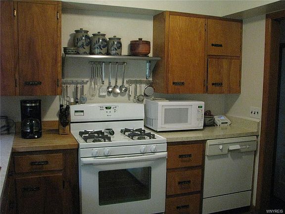 3rd image of 5590 Scherff Rd