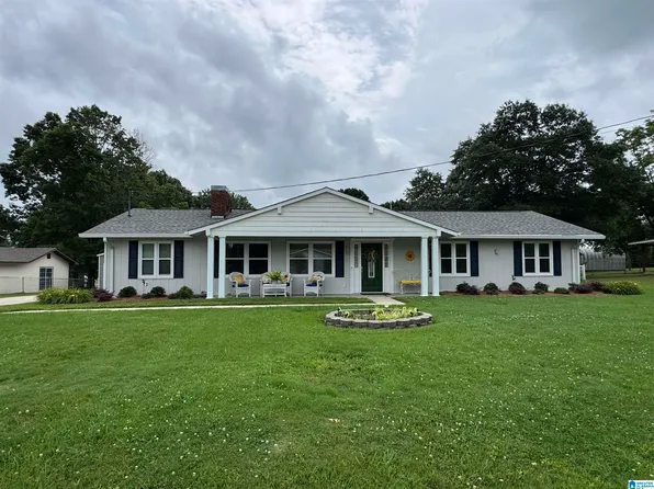 402 Alicia St, Albertville, AL 35950