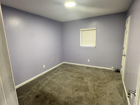 2nd image of 615 Elberta St