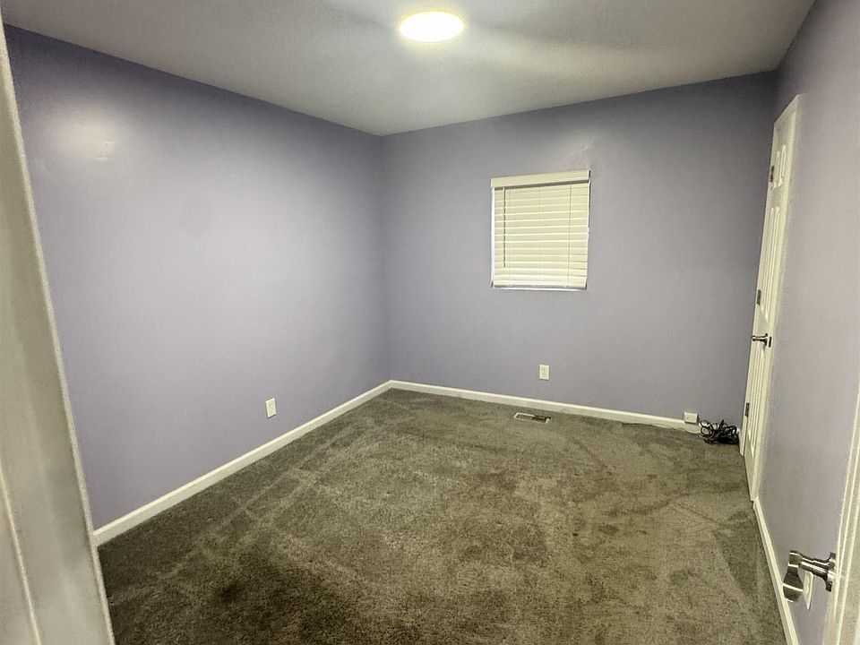 2nd image of 615 Elberta St