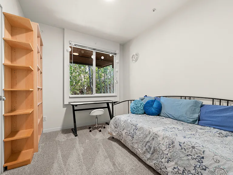 1600 Pinebrook Blvd #F9 — Photo 9