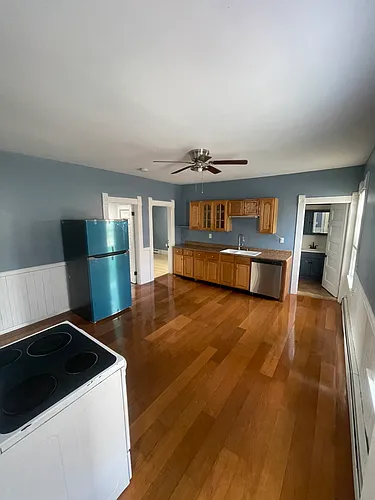 183 Connors St Photo 1