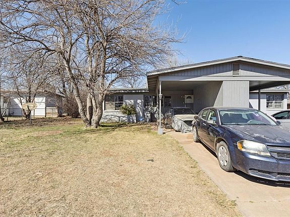 4th image of 2419 NW Cheyenne Ave