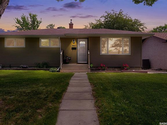 2nd image of 961 GARRY STREET